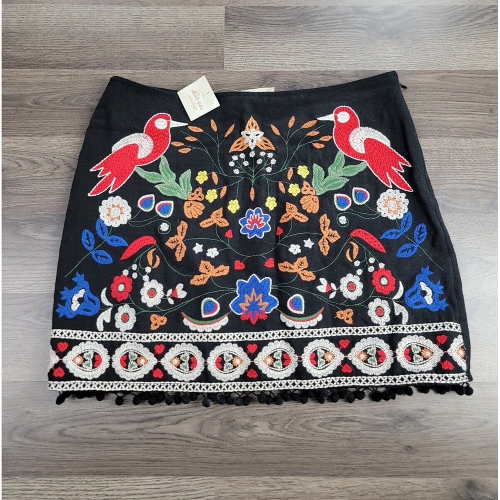 Altar'd State Linen Blend Boho Embroidered Mini Skirt Floral Bird Medium NWT $60